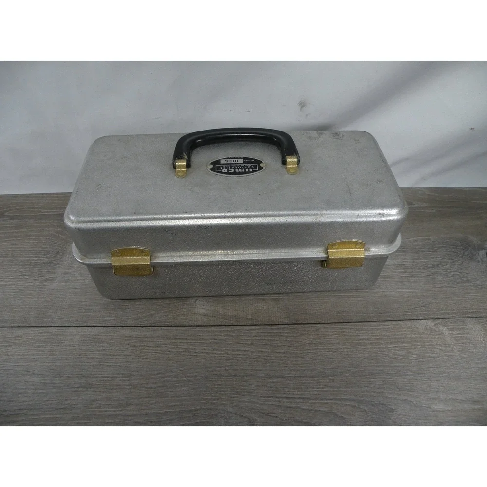 Vintage UMCO 102A Aluminum Cantilever Tackle Box Fishing Equipment Made in USA